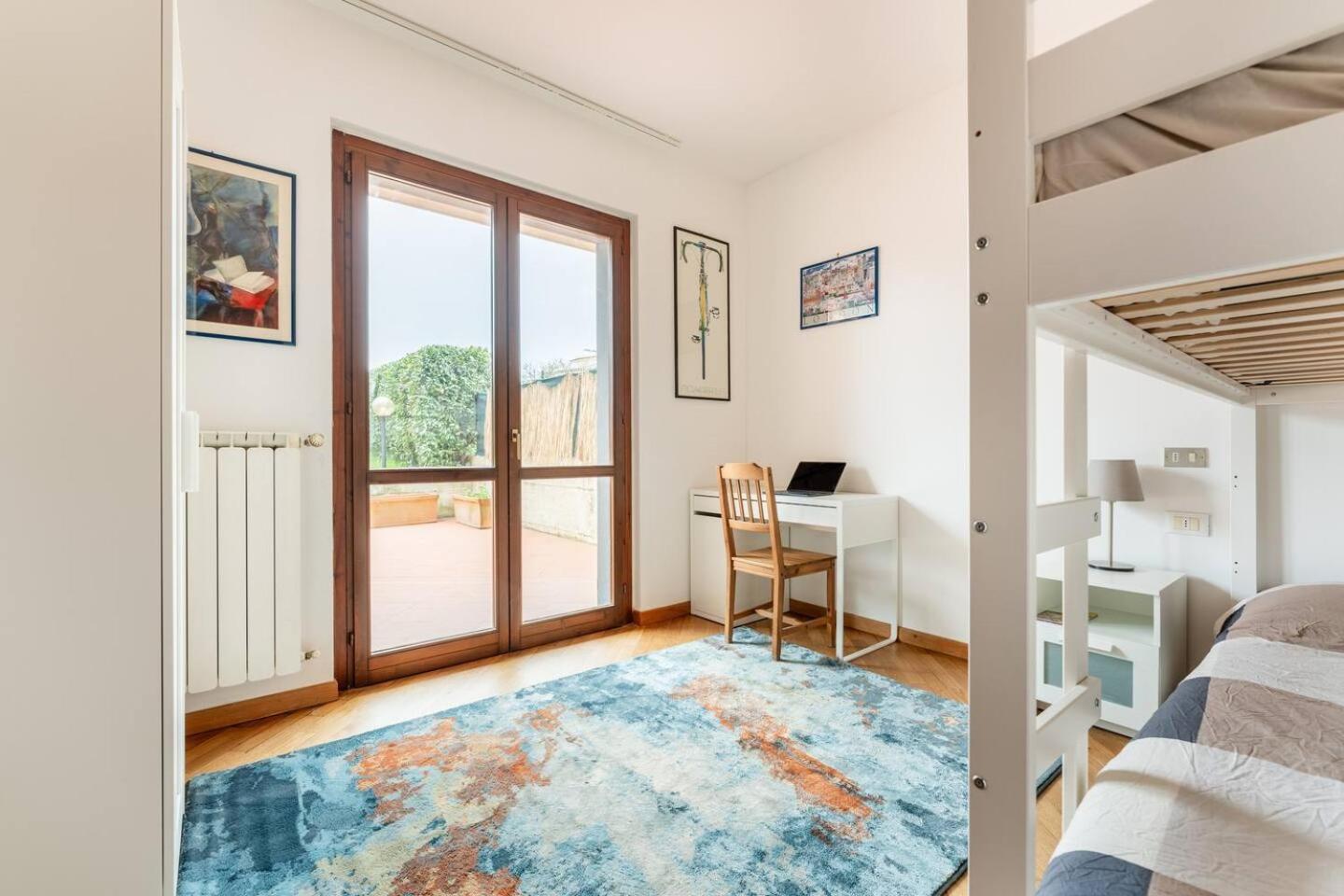 Nave Home Vacation - Entire Apartament Florencie Exteriér fotografie