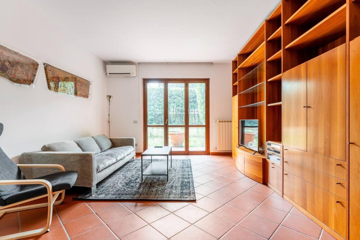 Nave Home Vacation - Entire Apartament Florencie Exteriér fotografie
